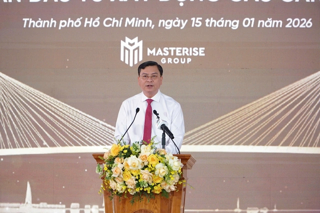 Theo ông Nguyễn Công Vinh - Phó chủ tịch UBND TP.HCM, dự án cầu Cần Giờ không chỉ là một công trình giao thông mà còn là biểu tượng kiến trúc mới của thành phố, là nơi người dân và du khách cùng chiêm ngưỡng vẻ đẹp của thành phố